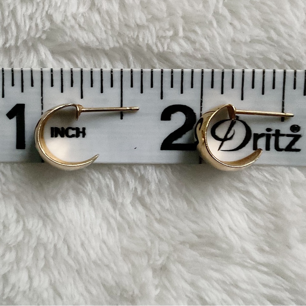 Vintage Gold-Tone Huggie Hoop Earrings – 2 Pair Set – Mini & Small - Picture 11 of 11